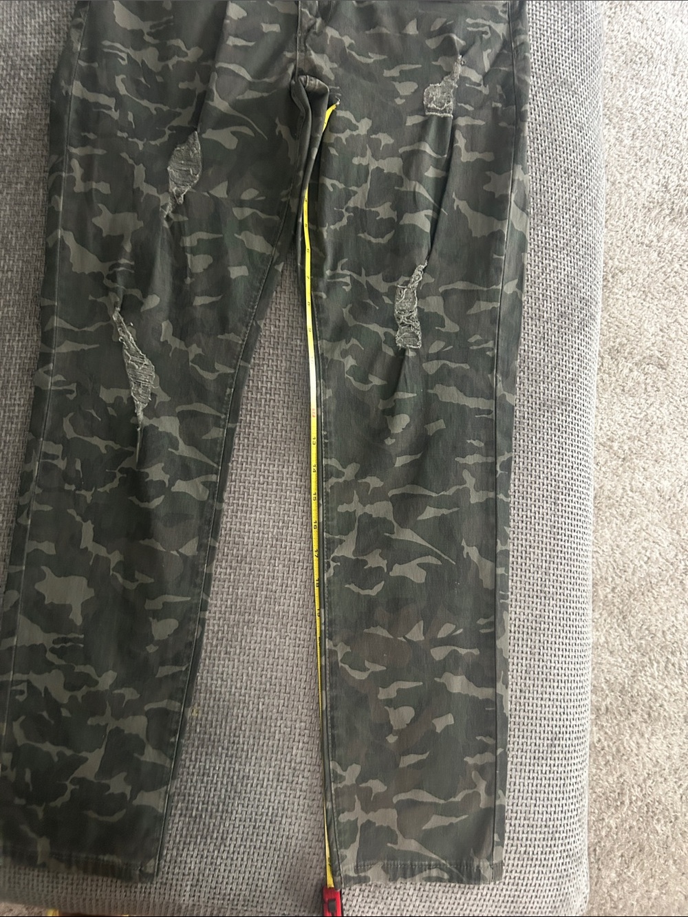 Hollywood Camo Distressed Cargo Pants | Women’s | Streetwear | Y2K Green - Picture 10 of 12